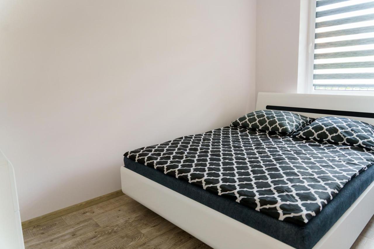 Apartament III Przy Ekomarinie Apartment กีจิซโก ภายนอก รูปภาพ